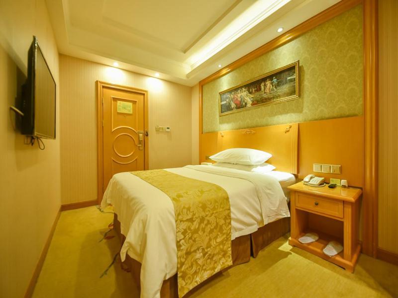 Vienna Classic Hotel Shanghai Hongqiao Airport Wuzhong Road Экстерьер фото